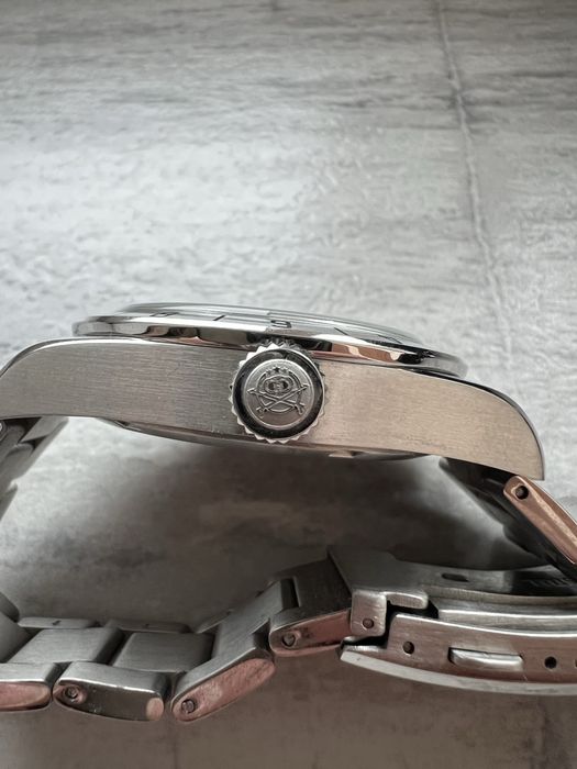 Часовник Addiesdive