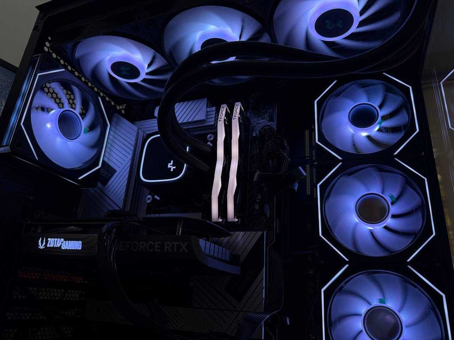 O'yinlar uchun Kuchli DDR5 Kompyuter