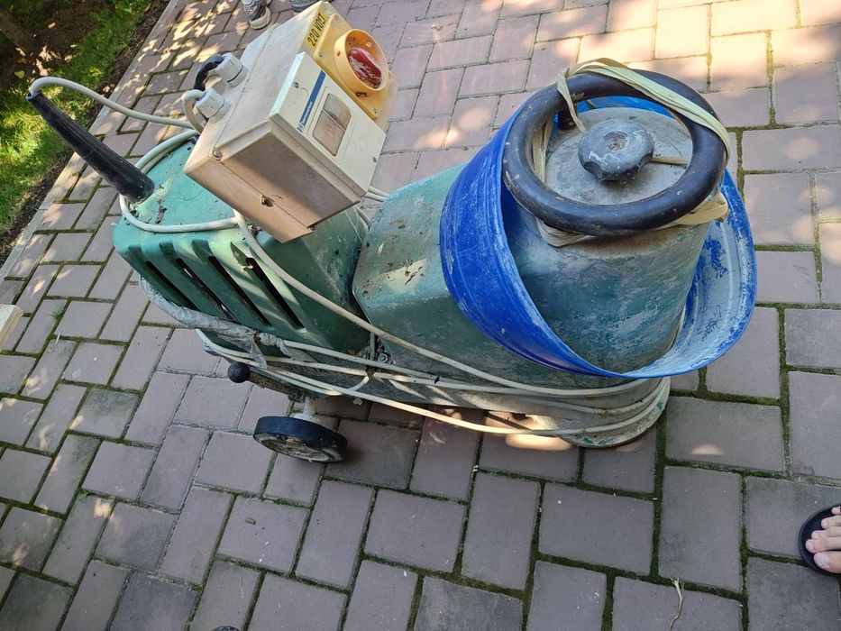 Mașina de șlefuit, mozaic, marmura, beton- Julia 220