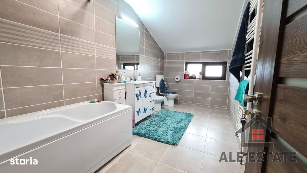 Casa ultramoderna, P+E, 4 camere, mobilata,teren 700 mp, Mihai Viteazu