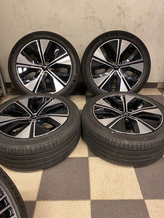 Roti de vara Volvo/Polestar Michelin 245/45/19