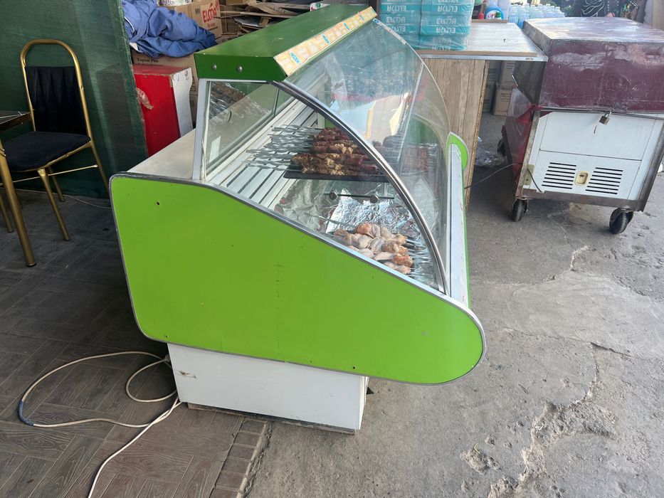 Холодильник Витрина