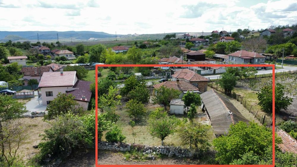 Къща село Кипра обл. Девня