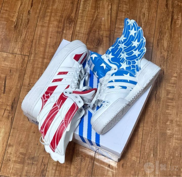 Jeremy Scott wings 2.0 USA Flag