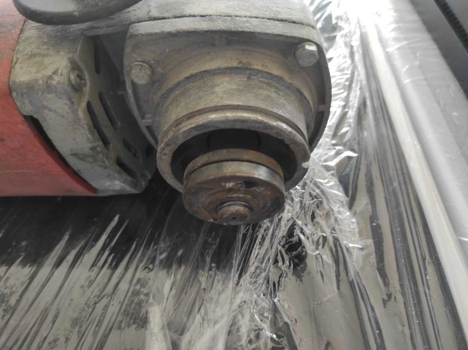 Професионален ъглошлайф 230 мм 2000W