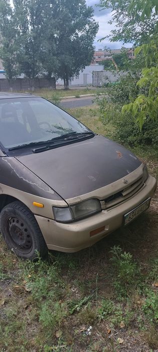 Продам нисан прерия
