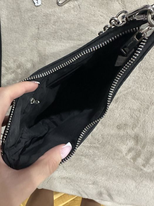 Чанта bershka и shein