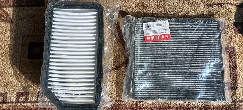 Хундай акцент  подлокотник лябдазон