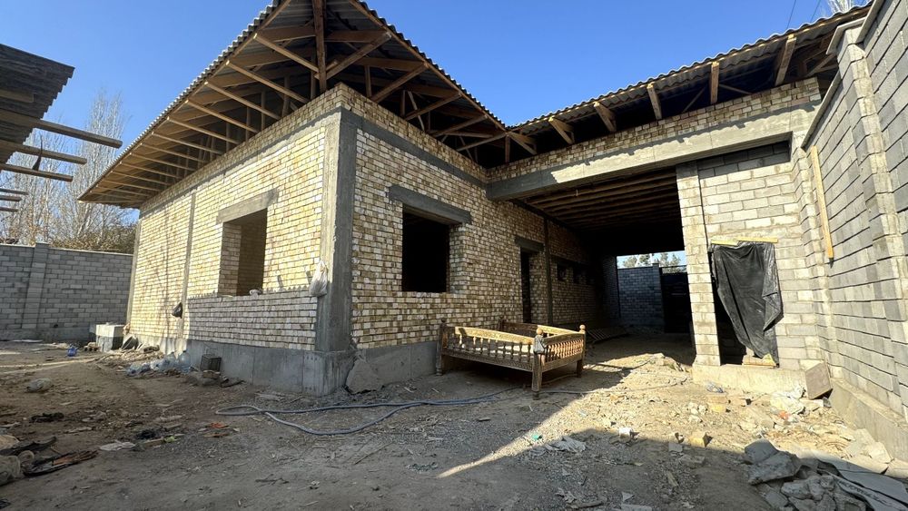 Уй сттмлади куриб битилмаган