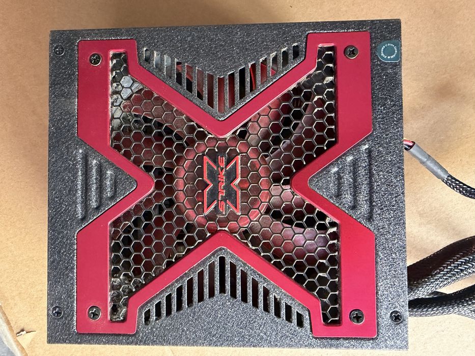 Продам блок питания Strike-X 1100 w