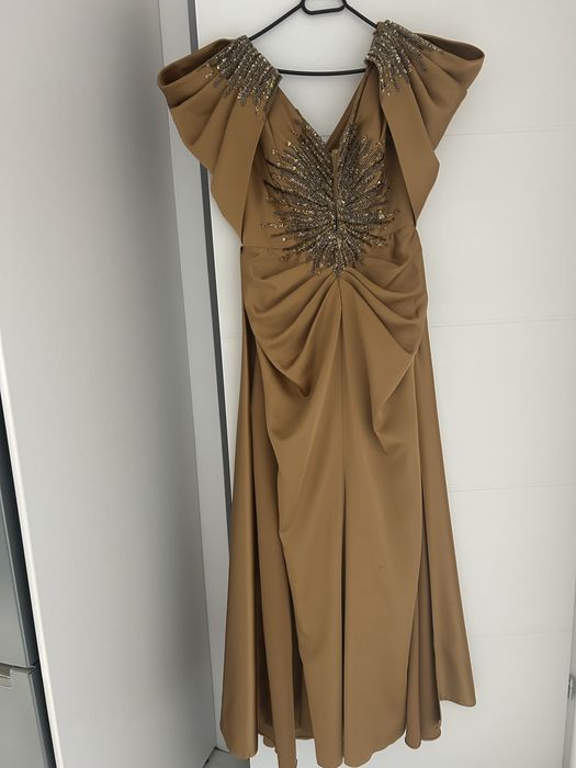 Rochie eleganta de nasa