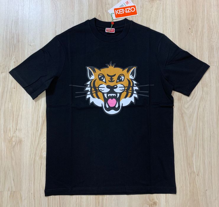 Нови мъжки тениски с етикети KENZO налични