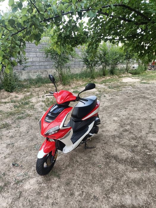 skuter r2 italia