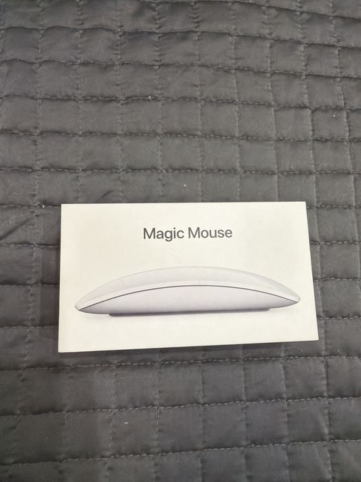 Продаю оригинальную Apple Magic Mouse белого цвета