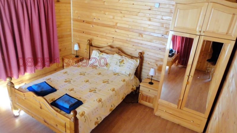 Продава се Парцел в с. Говедарци, Област София-област - 5000 кв.м за 180 €/кв.м - Снимка #4
