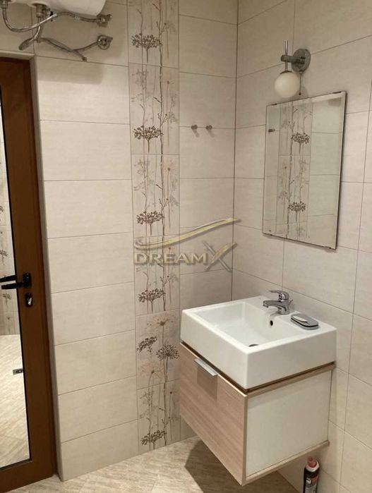 Тристаен апартамент под наем в Центъра! 71130067