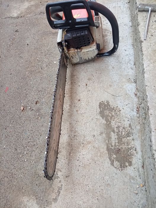 Vând drujba Stihl 028 AV stare funcționare probă în  lama lanț toate piesele originale