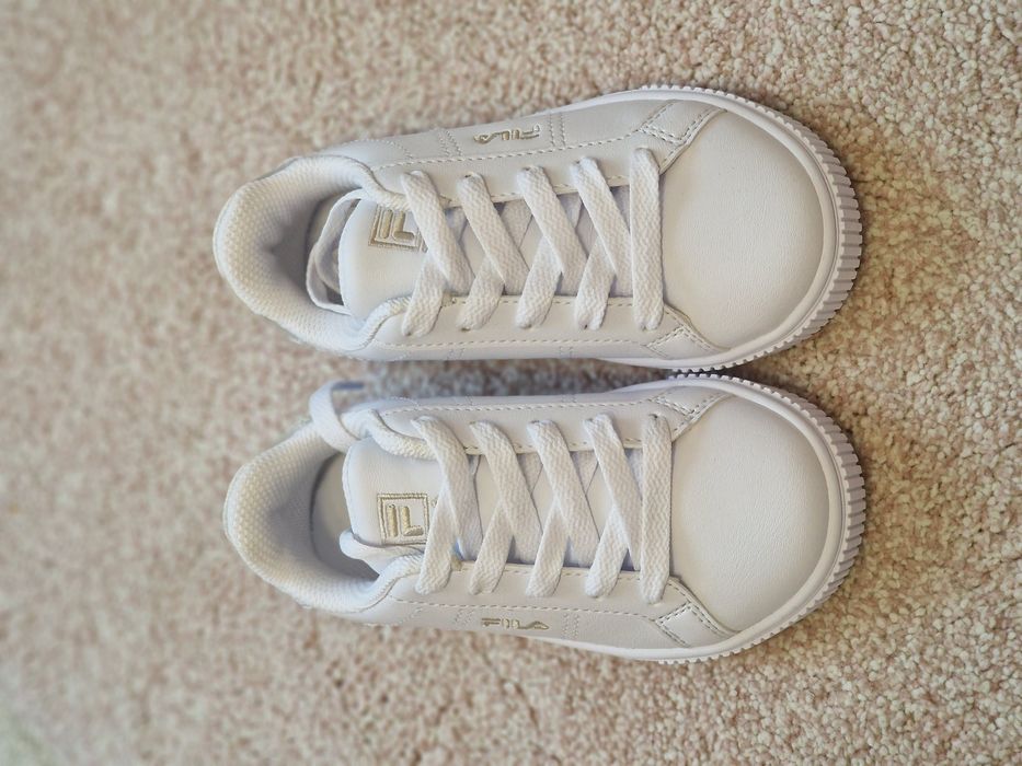 Чисто нови маратонки Fila/Фила