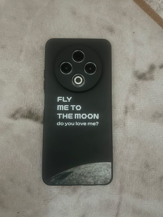 Продам телефон в Tecno spark30
