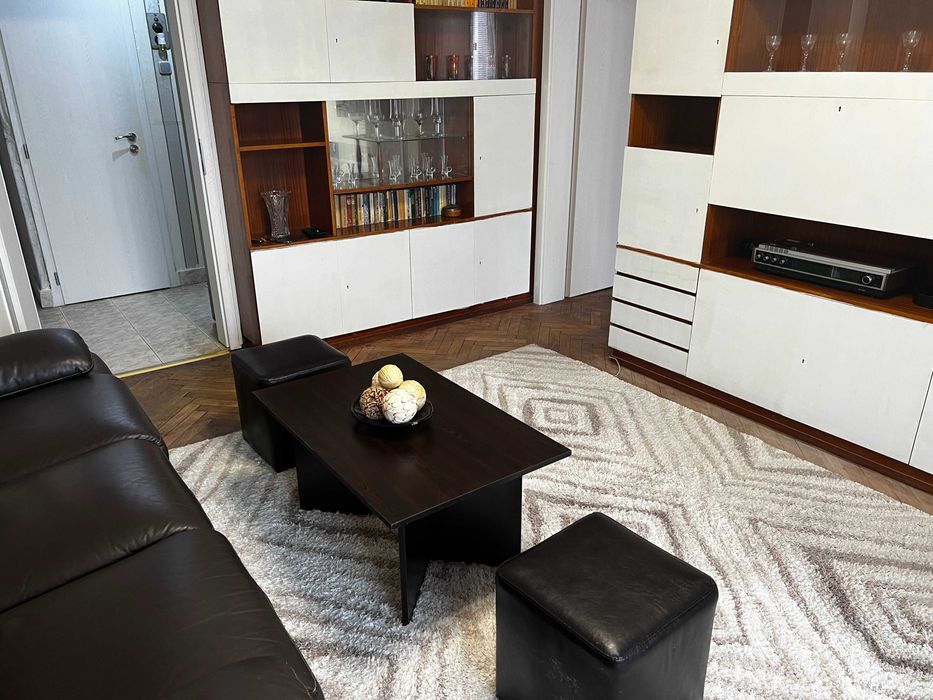 Дава се под наем Тристаен апартамент в София, Стрелбище - 110 кв.м за 750 € - Снимка #12