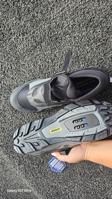 Enduro shoes noi