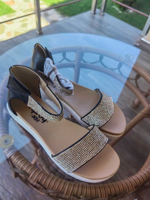 Дамски сандали 37 номер