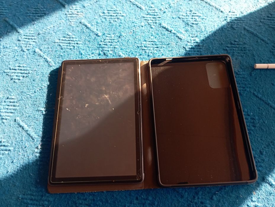 Планшет с клавиатуры