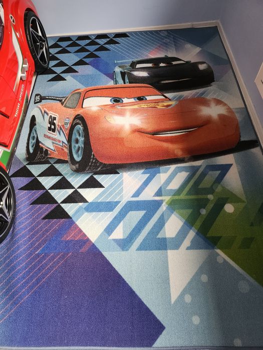 Детски килим 140 200