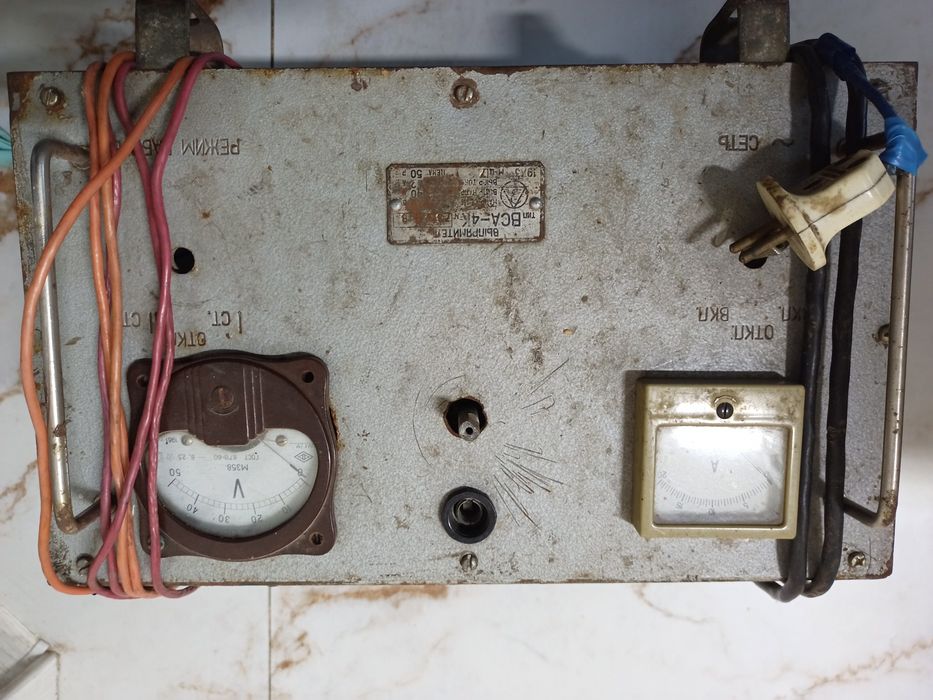 Зарядное устройство 12v СССР