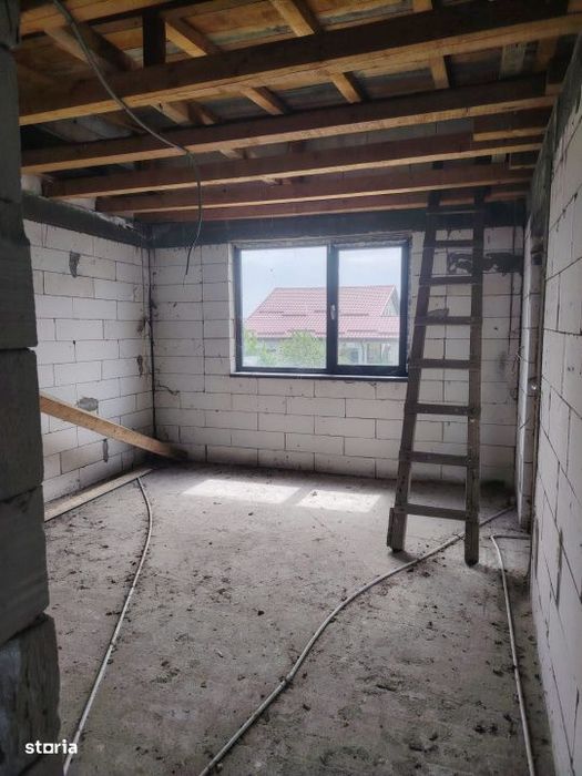 Casa tip duplex de vanzare, 144 mp, zona Jumbo Craiova