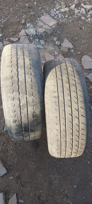 Продам резины 2 шт.
