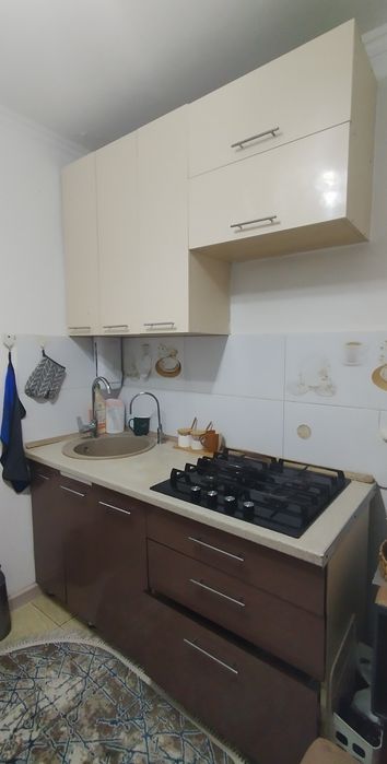 Кухонный гарнитур, электроплита