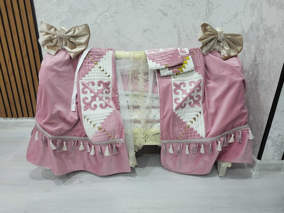 Бесик жасауы кызга