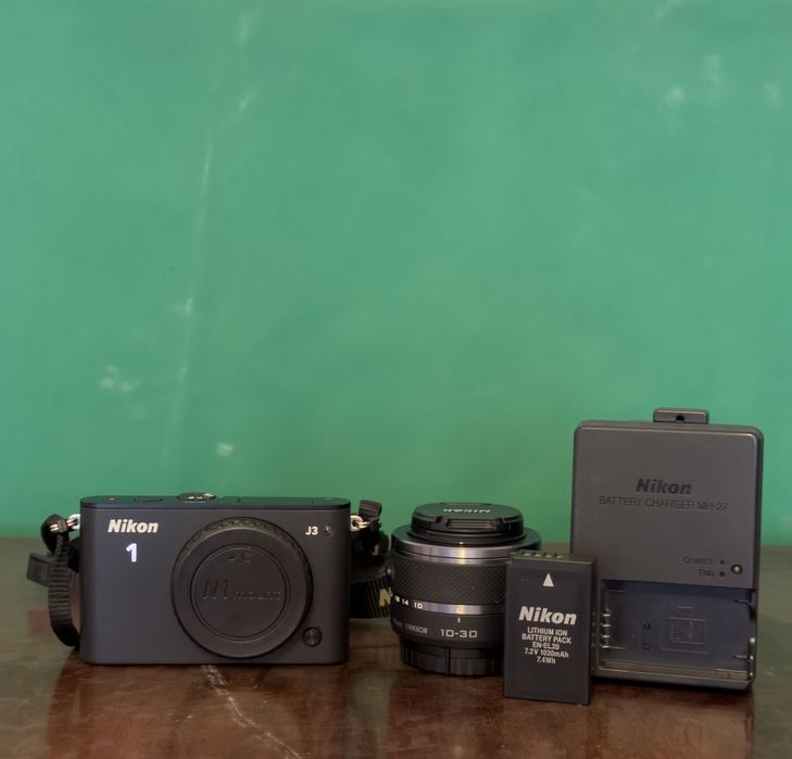 Фотоаппарат Nikon 1 j3
