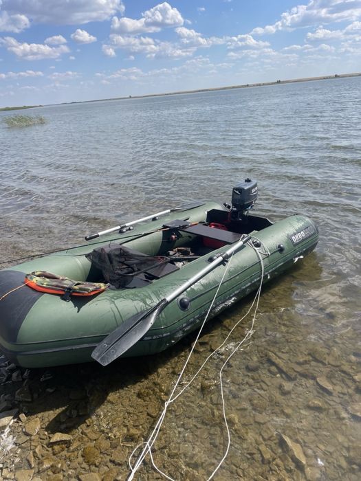 Продам Лодку аква 2900