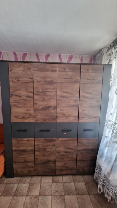 Продам шкаф и комод