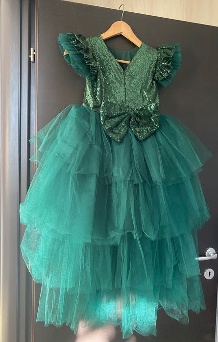 Vând rochițe fetițe