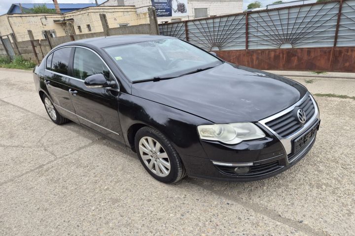 Far dreapta cu Xenon complet 3C0941752D Volkswagen VW Passat B6