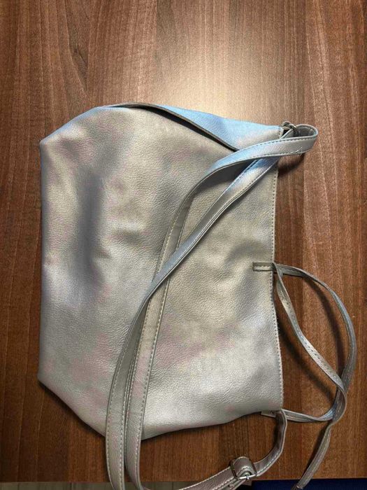 Дамска чанта, сребрист цвят