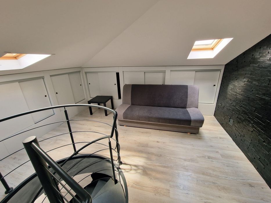 Apartament cu 4 camere