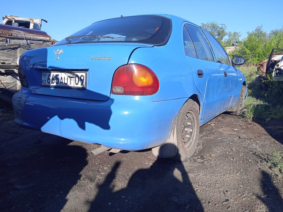 Hyundai Accent 1