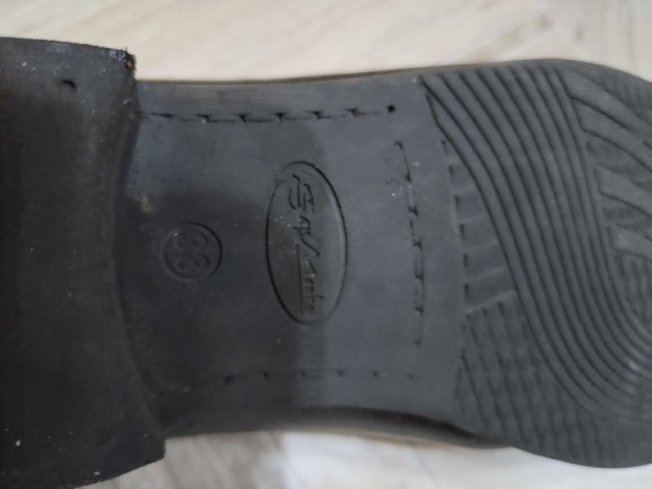 Туфли 38 размер.