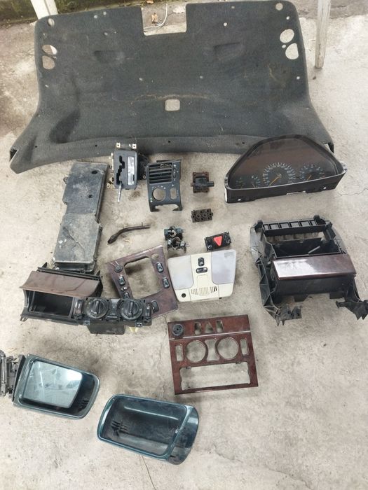 Запчасти на мерседес 210