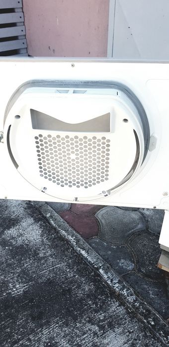 Uscator profesional Miele