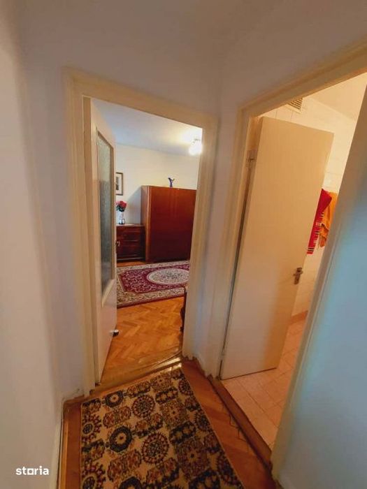 Apartament 3 Camere, 3 Balcoane, 84 mp total, etaj 3, lift nou, Manast