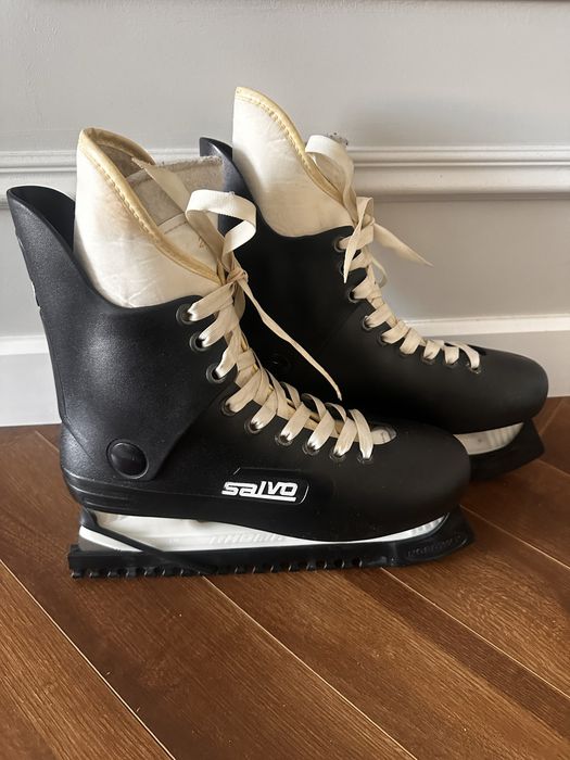 Продам коньки фирмы «Salvo»