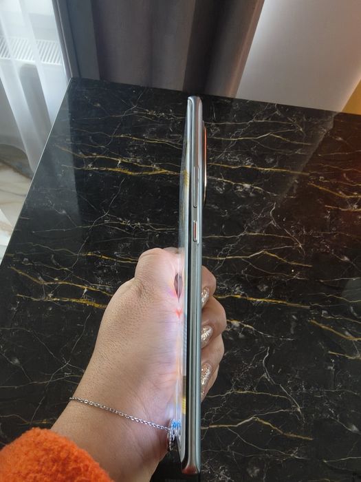 Huawei Nova 10 impecabil