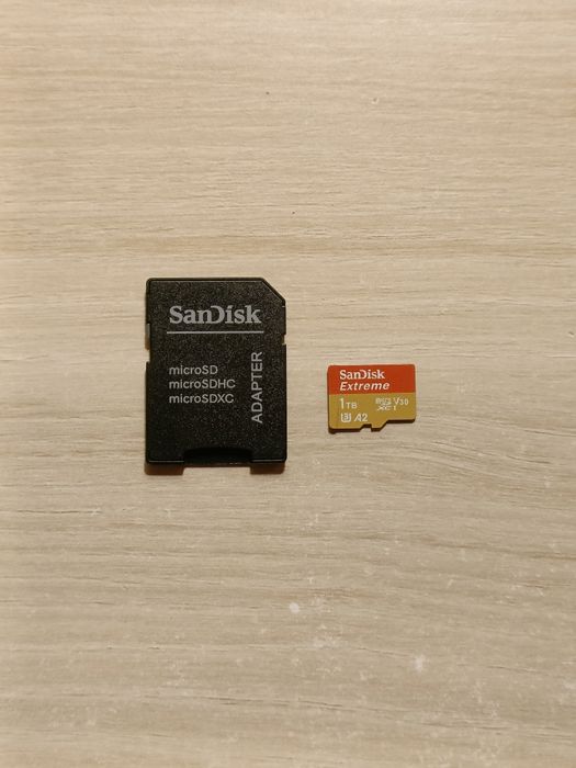 Card microSD 1TB SanDisk Extreme A2 | Țiplă | Aproape Nou