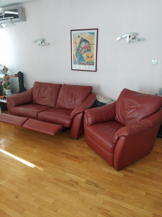 Холна гарнитура с релакс функция и фотьойл от естествена кожа. Чудесни