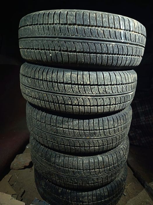 Продам покрышки с дисками